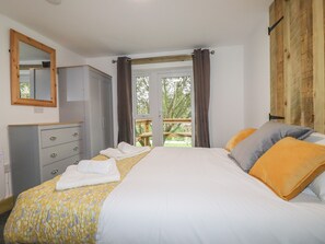 Interior - Stall 2 - The Stables (Truro)