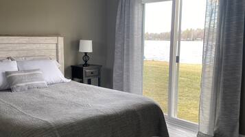 4 Schlafzimmer, BĂŒgeleisen/BĂŒgelbrett, Reisekinderbett, kostenloses WLAN