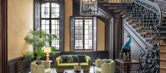 Sapphire House Antwerp, Autograph Collection