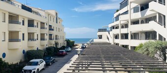 Terrasse ensoleillée : appartement 1 chambre 1 cabine vue mer terrasse