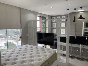 1 quarto