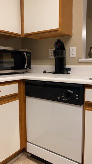Fridge, microwave, dishwasher, coffee/tea maker