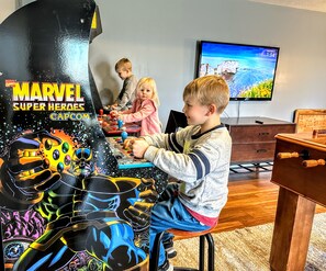 Children’s area - Secluded home near Patoka Lake & French Lick. Nature Lover's Dream (French Lick)