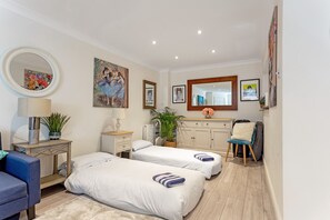 2 bedrooms, iron/ironing board, travel crib, free WiFi