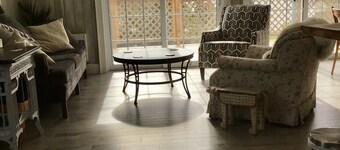 Veronica’s Place - Brand new, roomy cottage on the Bras D'Or Lakes