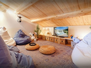 4 Schlafzimmer, Bügeleisen/Bügelbrett, WLAN, Bettwäsche