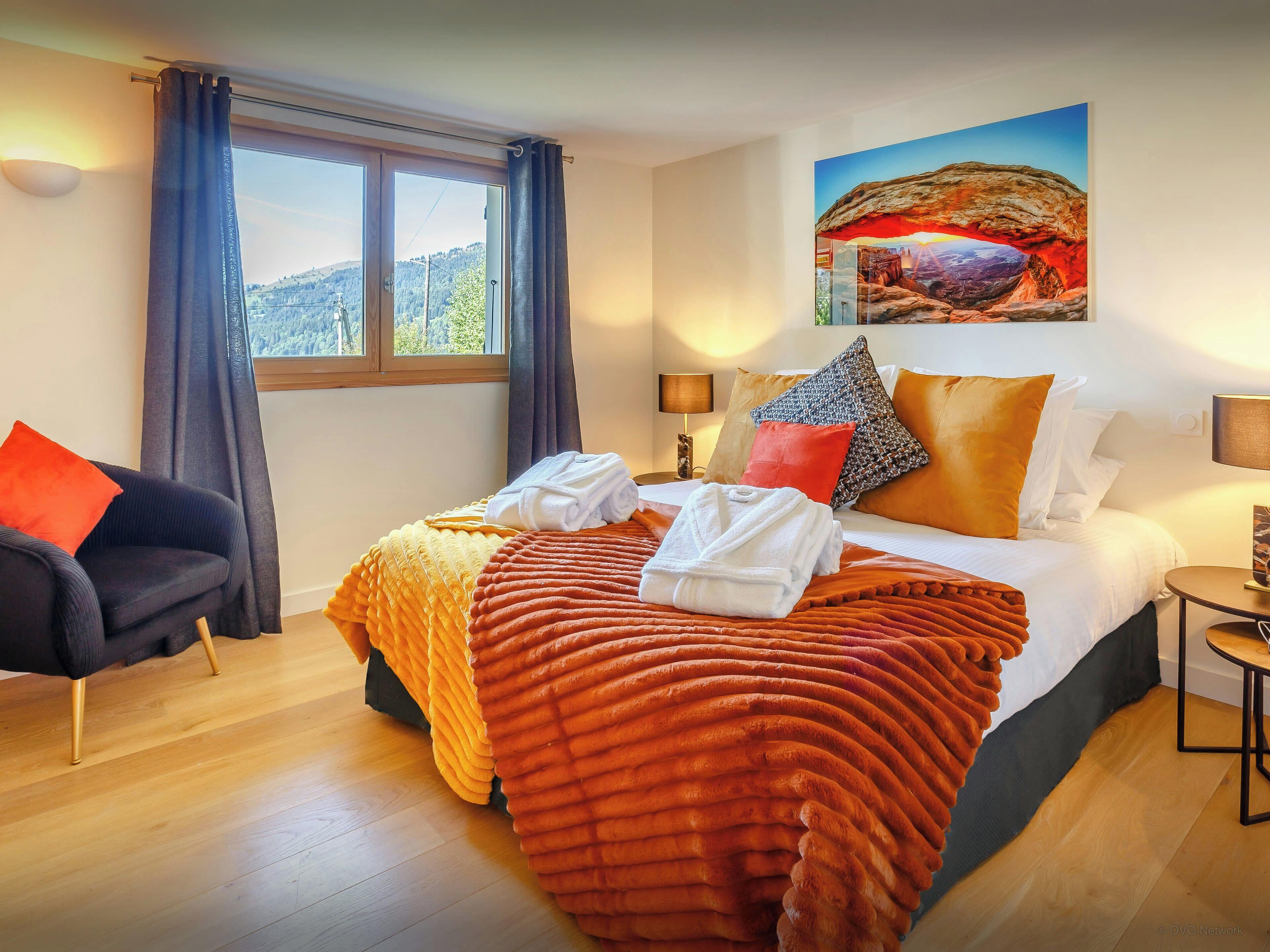 4 slaapkamers, een strijkplank/strijkijzer, wifi, beddengoed