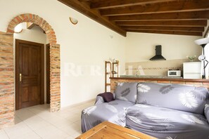 TV - Apartamento con Piscina Cerca de Llanes- Pdra001r (Quintana (Posada Llanes))