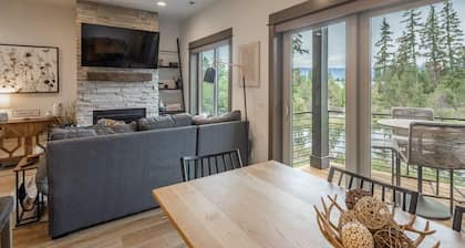Suncadia 2 Bdrm Village Chalet Overlooking Village Pond