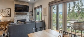 Suncadia 2 Bdrm Village Chalet Water Mountain View