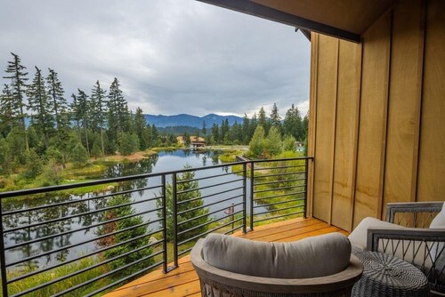 Great Location Near Pool with Suncadia Pool Access