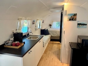 2 bedrooms, bed sheets