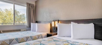 Studio 6 Albuquerque, NM – Midtown