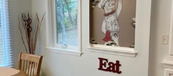 Arbor Acres Cottage!  Bright, cheery, cozy and ready for you right by Wis Dells!