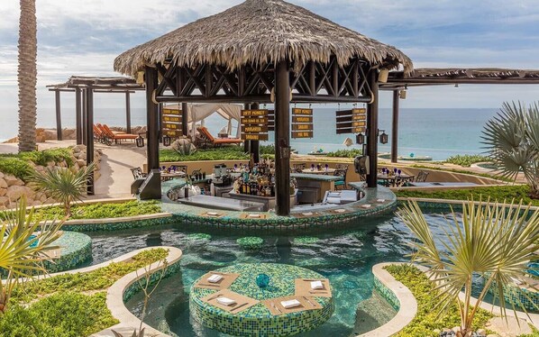 Bar (en la propiedad)