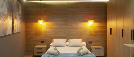 1 slaapkamer, een bureau, een strijkplank/strijkijzer, gratis wifi