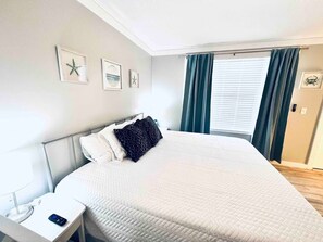 1 dormitorio, tabla de planchar con plancha, wifi gratis y ropa de cama