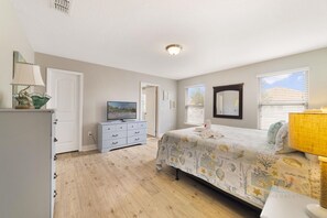 5 Schlafzimmer, Bügeleisen/Bügelbrett, WLAN, Bettwäsche