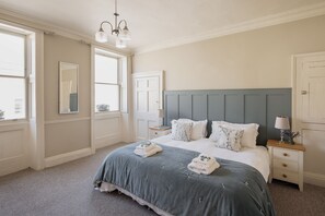 3 bedrooms, iron/ironing board, travel cot, free WiFi