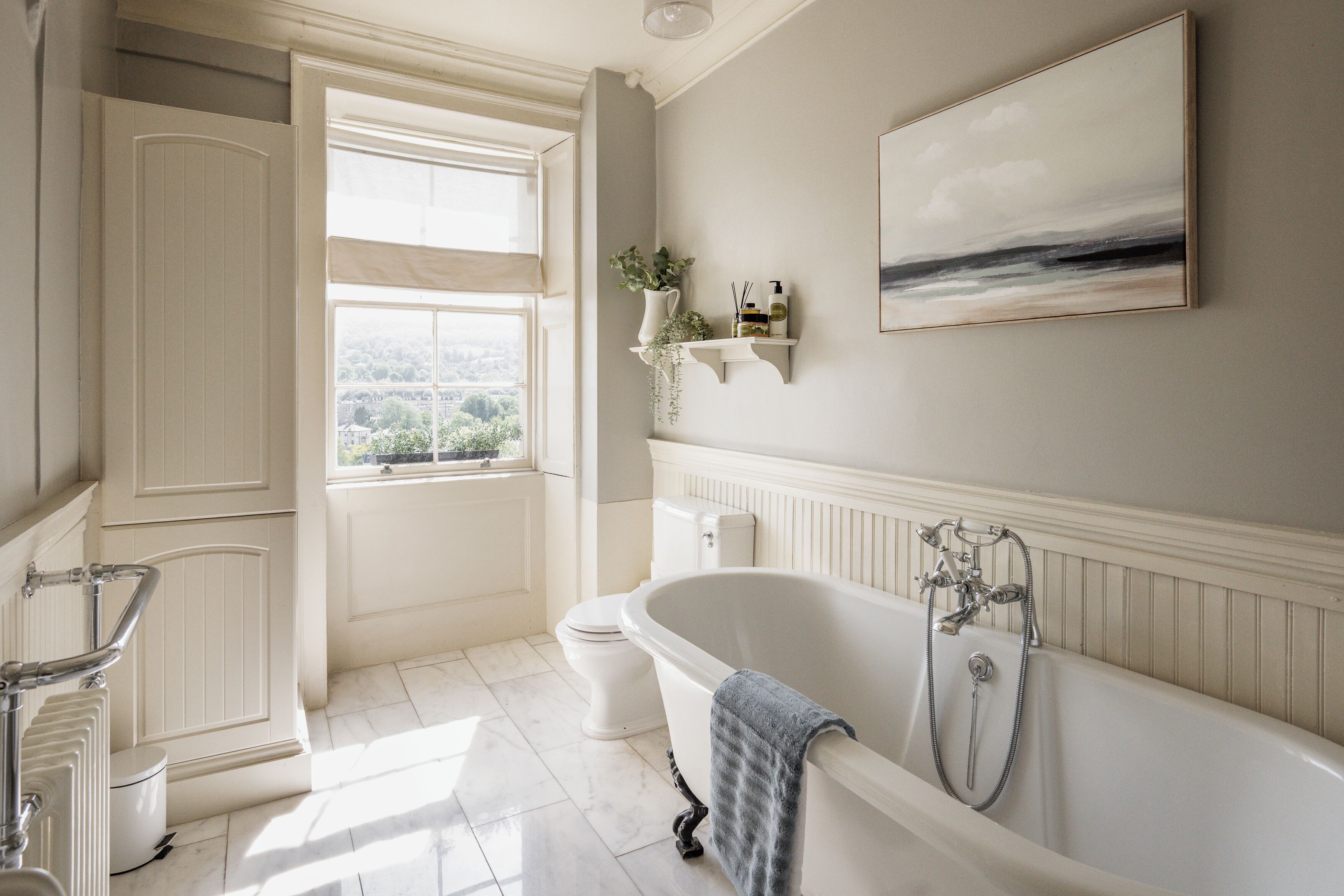 Bathtub, hair dryer, towels, soap