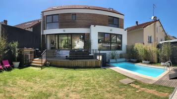 Piscine extérieure, piscine chauffée