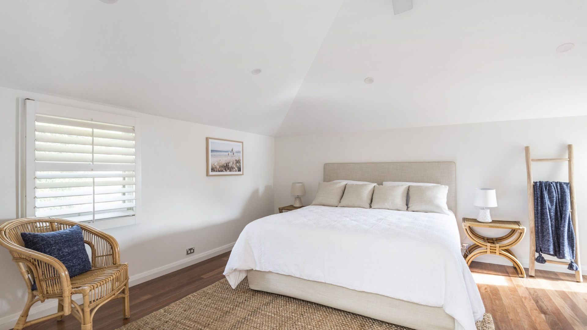 FEATHER TOP by Palm Beach Holiday Rentals — image 17