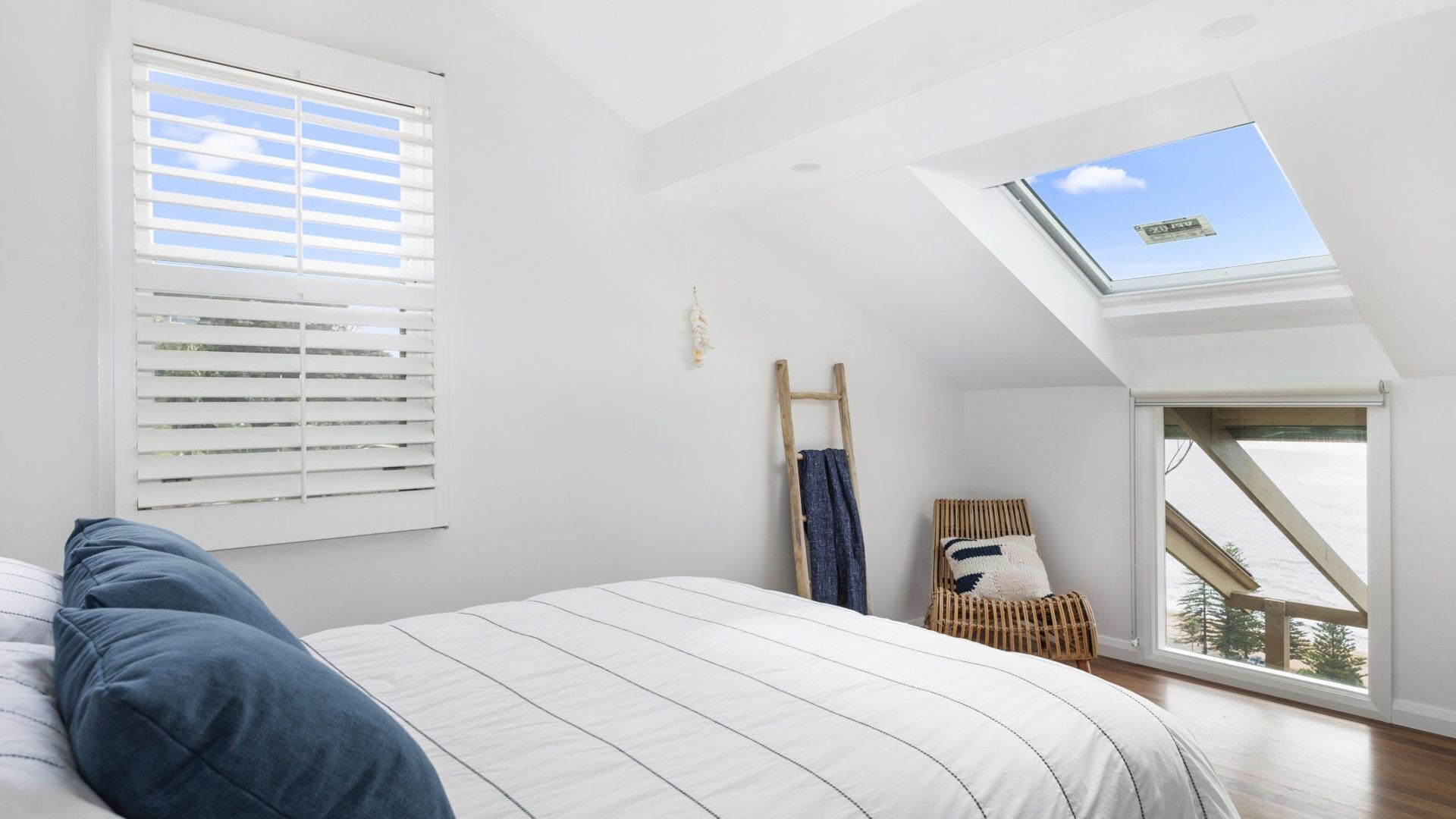 FEATHER TOP by Palm Beach Holiday Rentals — image 15