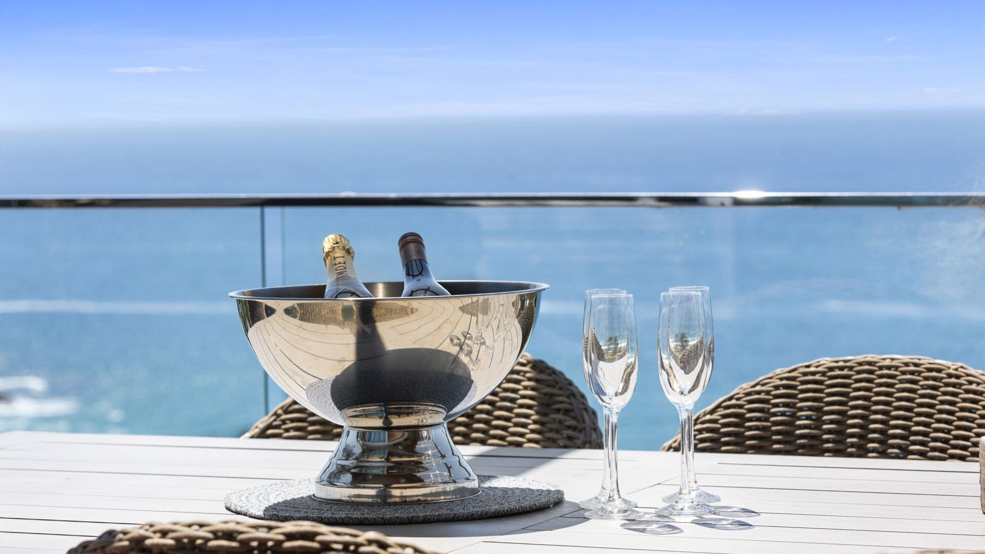 FEATHER TOP by Palm Beach Holiday Rentals — image 23