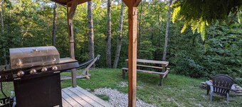 Cabin surrounded by Wayne National Forest and the Baileys Trail System