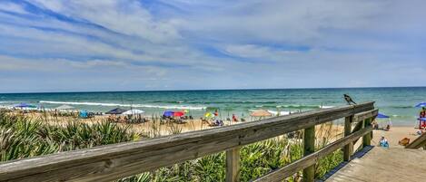 Beach nearby, beach towels