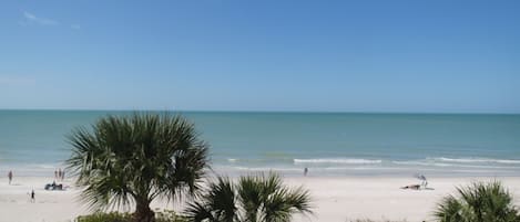 In Strandnähe, Strandtücher