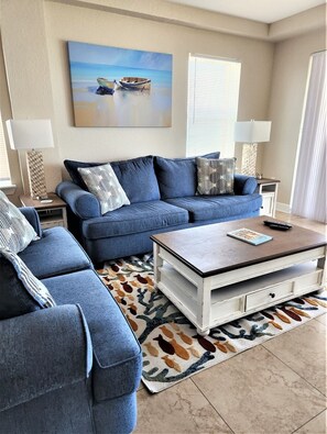 Smart TV, video game console