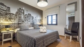 6 Schlafzimmer, Bügeleisen/Bügelbrett, Reisekinderbett, WLAN