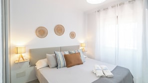 3 bedrooms, iron/ironing board, travel cot, WiFi - Villa Universal Beauty Resort Torrox by Ruralidays (Málaga)