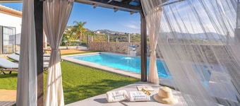 Villa Rosa de Competa Canillas de Albaida by Ruralidays