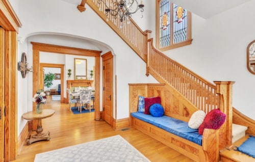 Luxury 5BR Mansion• 16ppl • Walk to TSQ & DT SLC