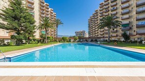 Pool - Apartamento Las Góndolas Playa Almuñécar by Ruralidays (Granada)