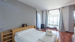 4 bedrooms, travel crib, WiFi - Idem Rural Baza by Ruralidays (Granada)