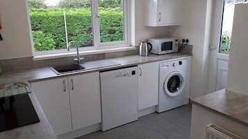 Microwave, highchair