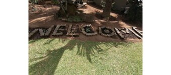 SERENITY 2: 4 bedroom, 2 bathroom family home