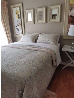 4 habitaciones, tabla de planchar con plancha y wifi gratis