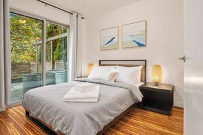 3 bedrooms, memory-foam beds, blackout curtains, iron/ironing board - Stylish 3 BR Capitol Hill Home With 96 Walk Score! (Seattle)