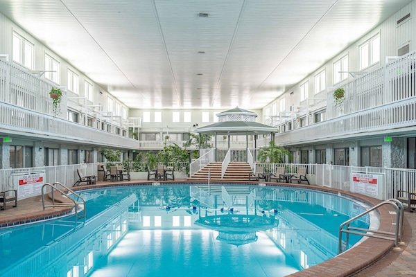 Indoor pool, outdoor pool