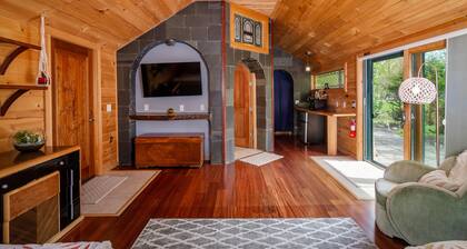 New Park Event Venue & Suites