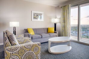 Een televisie, een dvd-speler en een stereo