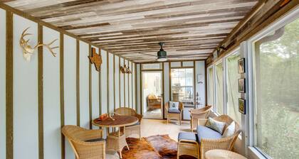 Holly Lake Retreat w/ 2 Community Pools & Yard