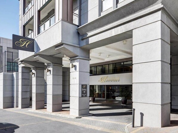 Exterior detail - Best Views - Stunning HERITAGE - Pool, Gym (Auckland)