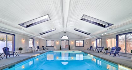 Inviting condo with a fireplace, hot tubs, pool, tennis & washer/dryer