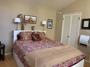 2 chambres, Wi-Fi gratuit, draps fournis