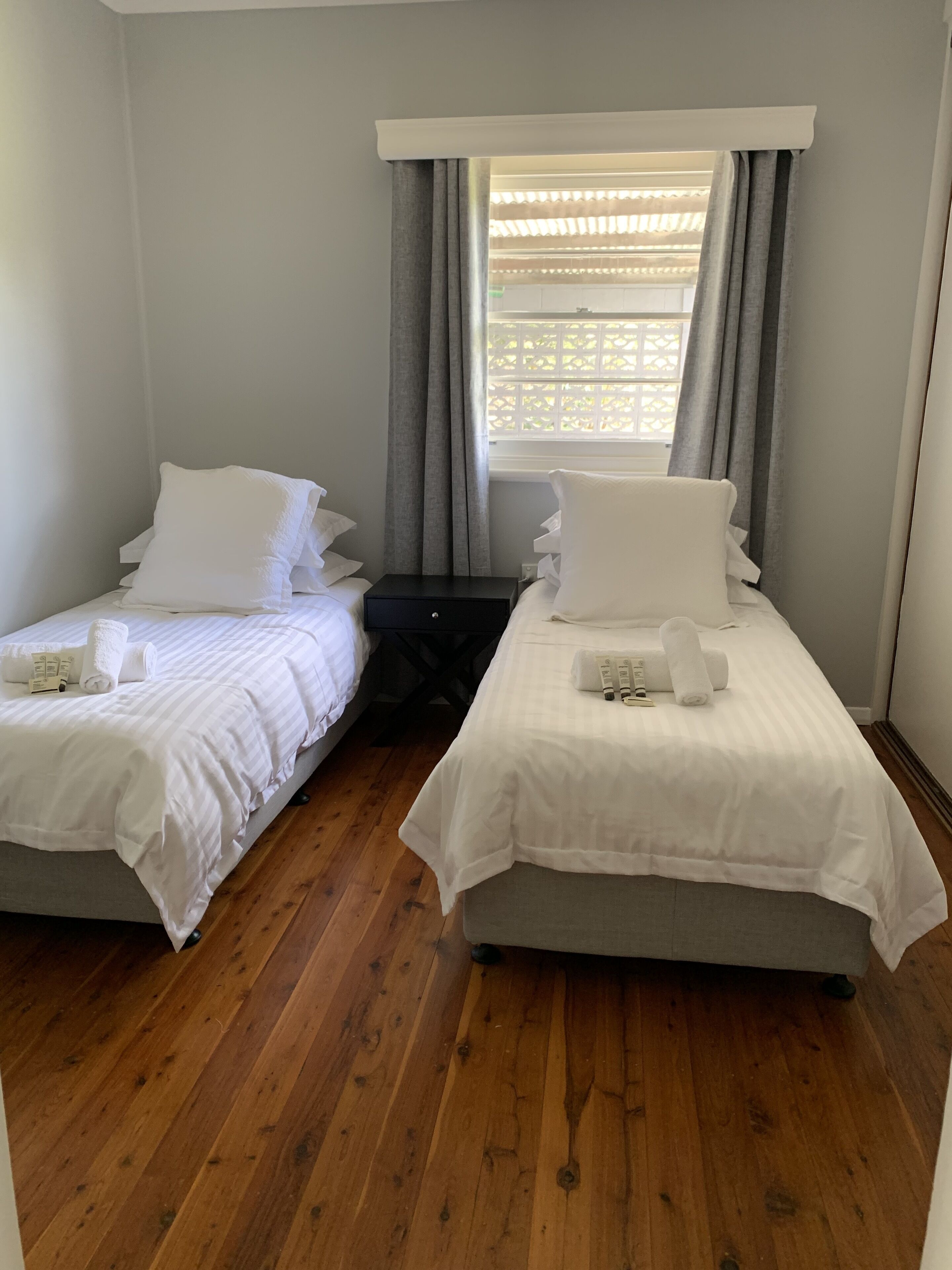 36 Acre Hideaway Hunter Valley Cottage — image 9